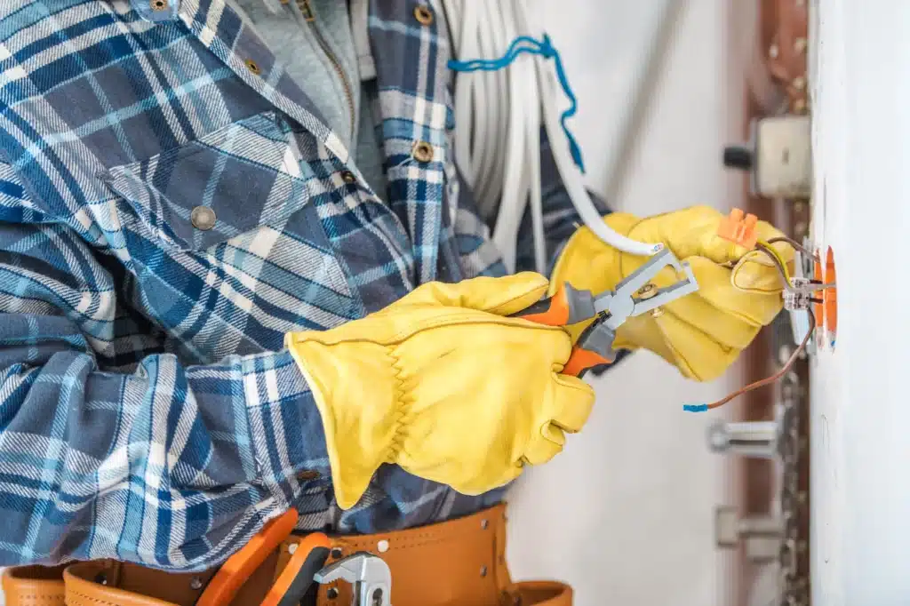 How to Select the Right Electrician for Your Home Project 5 2cfc446f fe47 4ba7 92e5 bea2b7b7a1f4